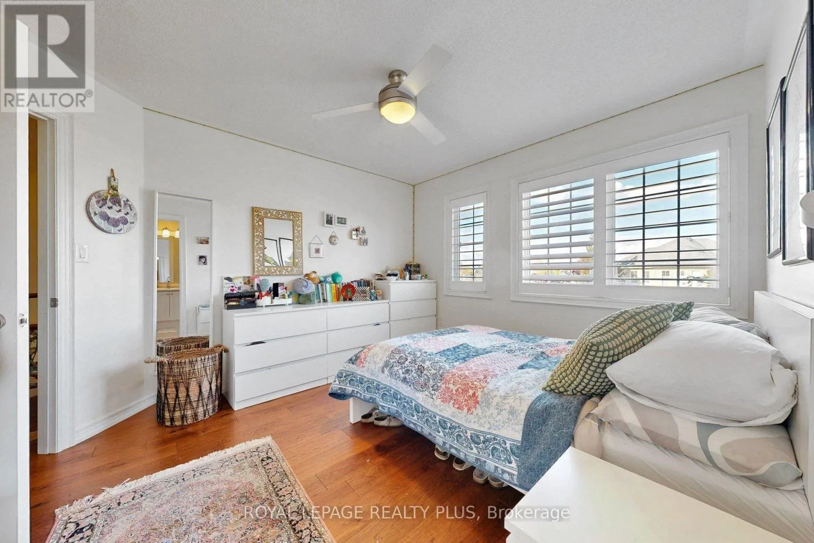 2182 HEATHCLIFF COURT