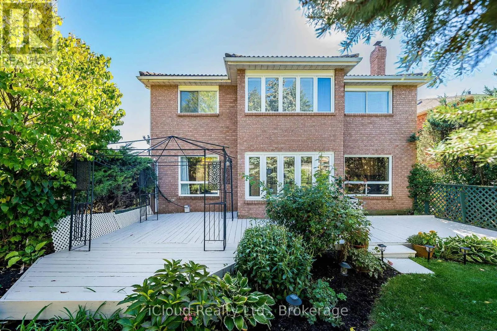 2017 GRENVILLE DRIVE