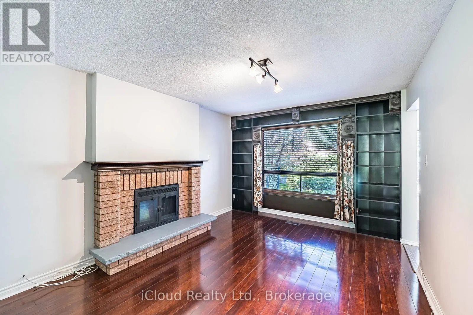 2017 GRENVILLE DRIVE