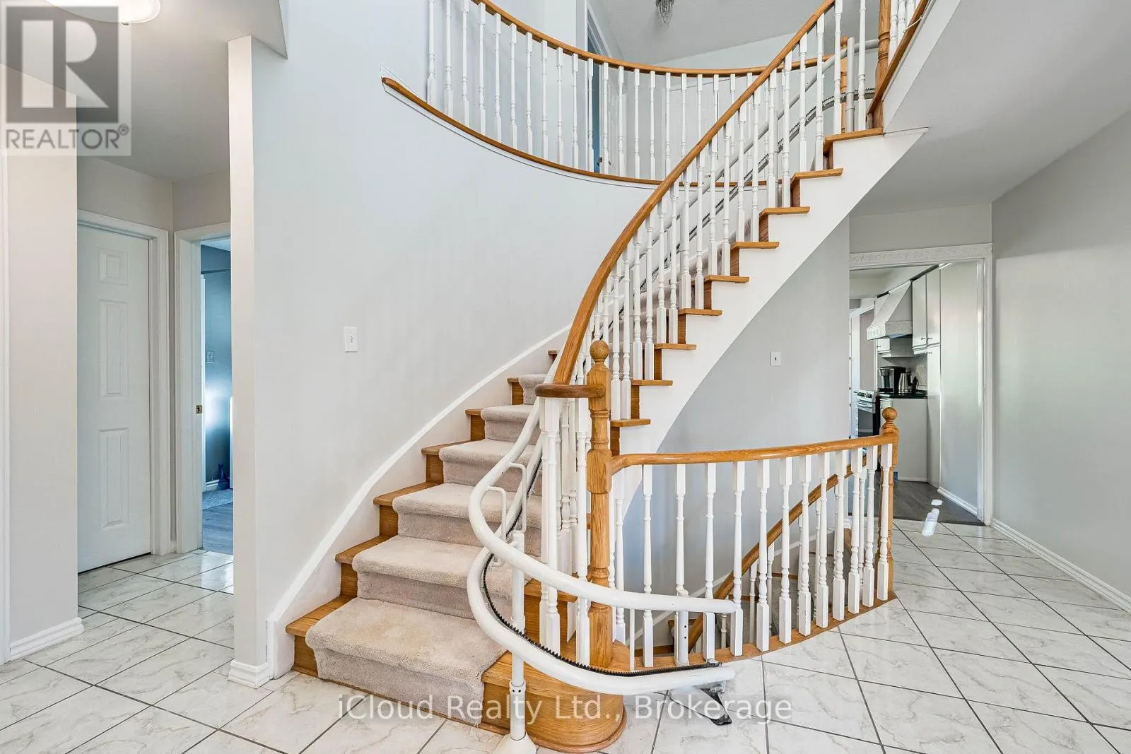2017 GRENVILLE DRIVE