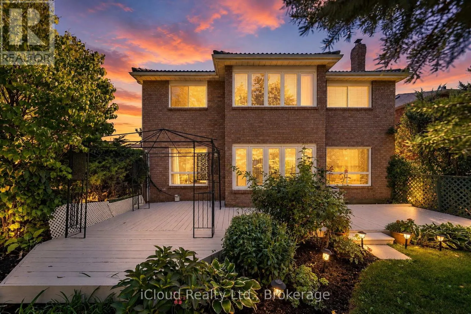 2017 GRENVILLE DRIVE