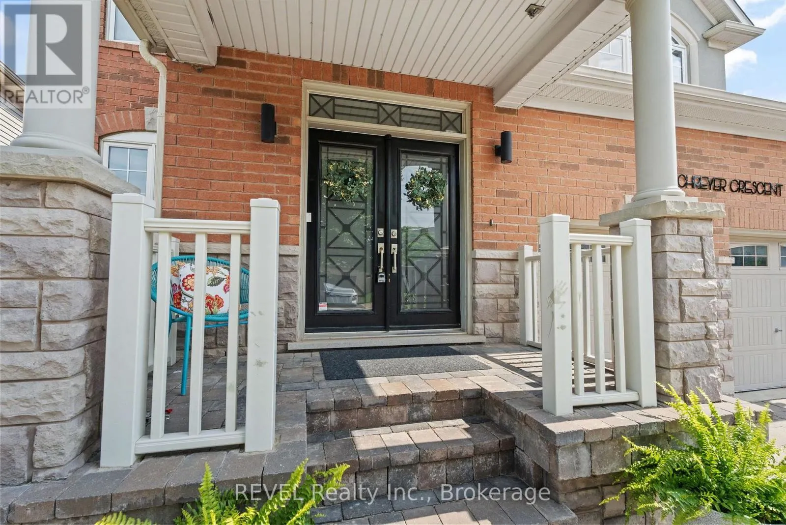 401 SCHREYER CRESCENT