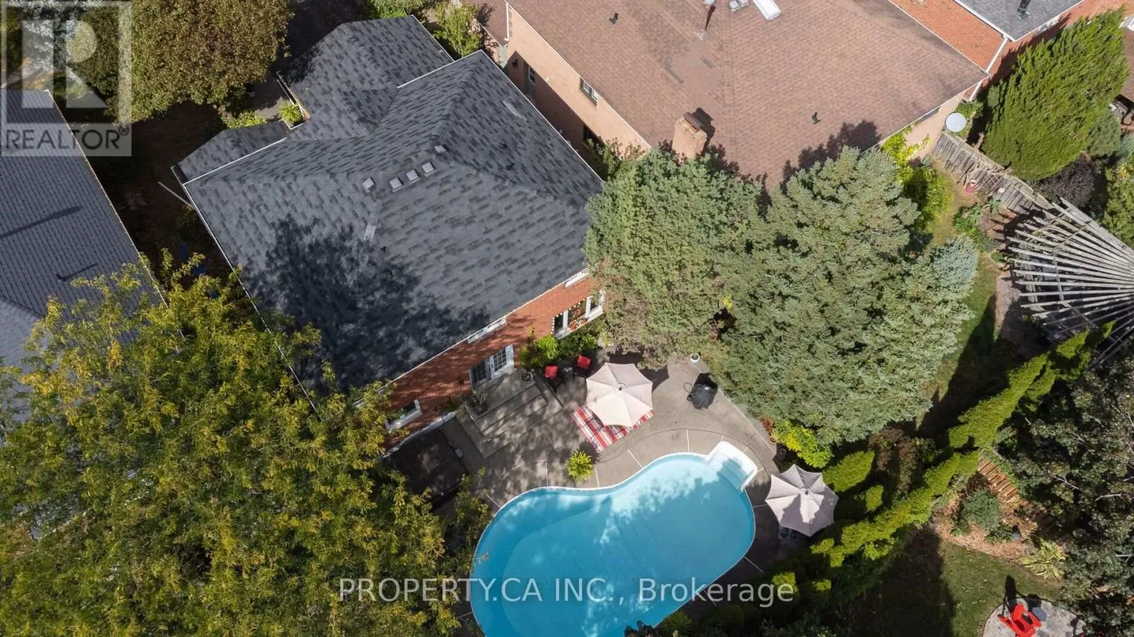 2124 LANGTRY DRIVE