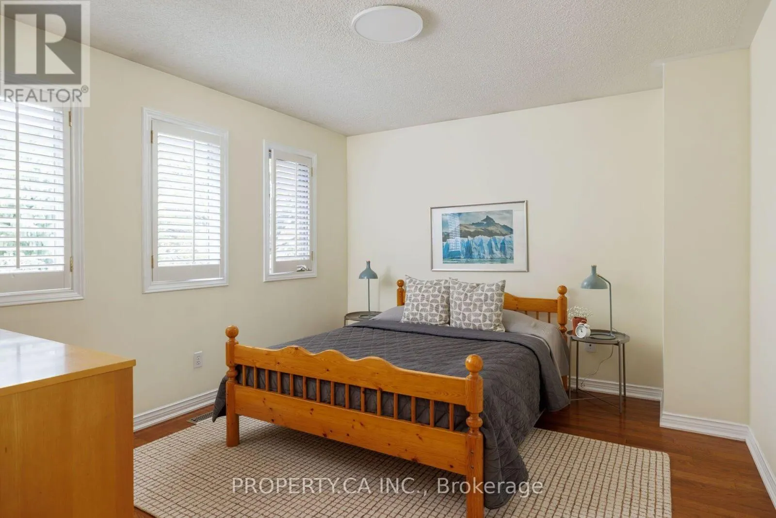 2124 LANGTRY DRIVE