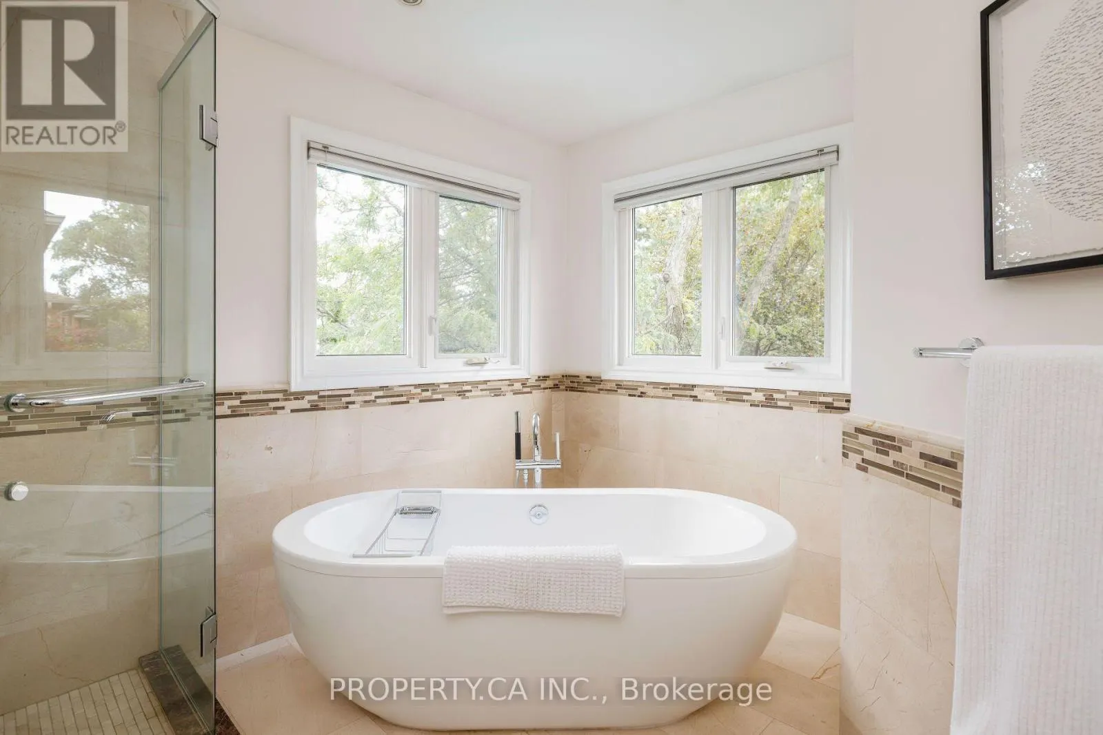 2124 LANGTRY DRIVE