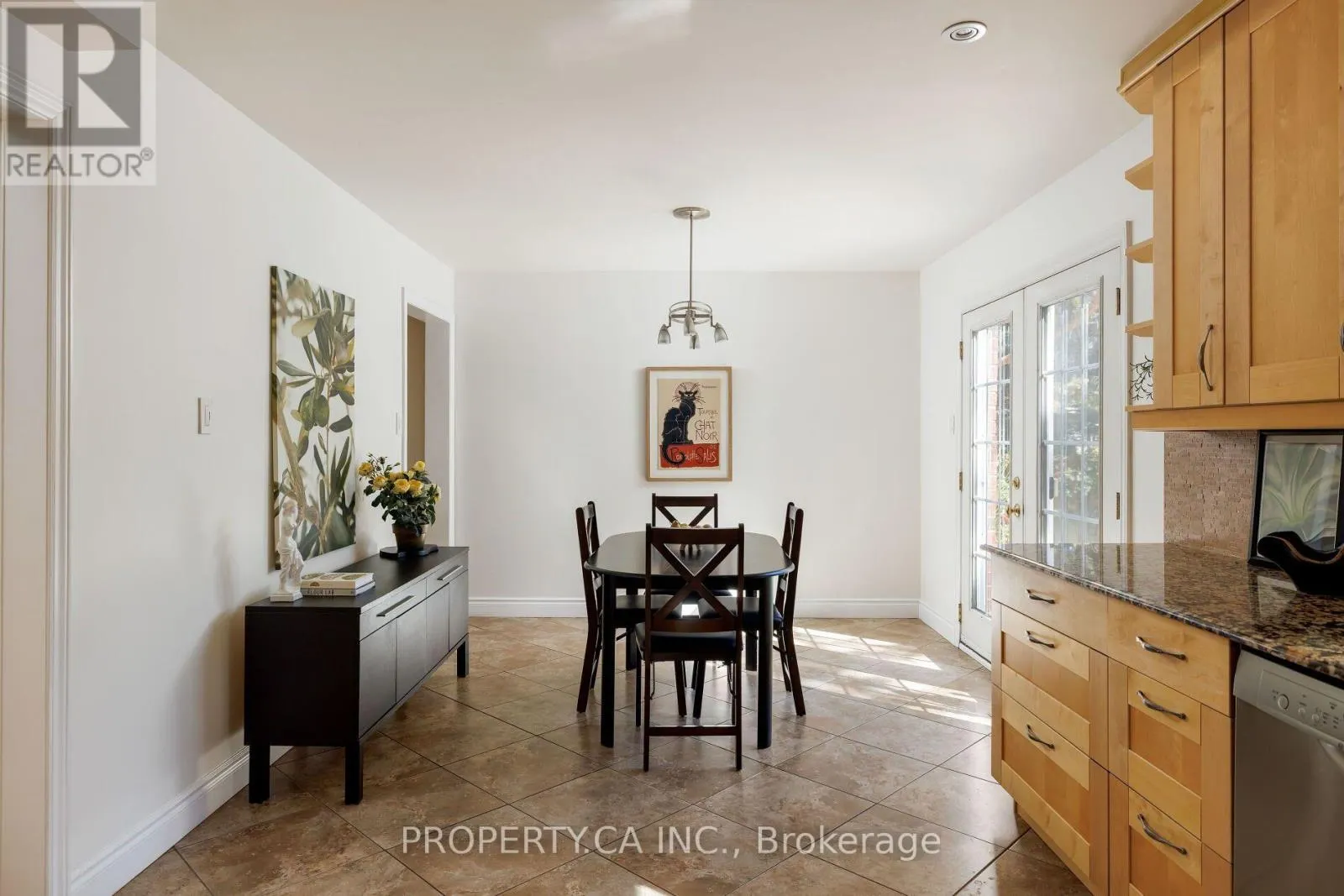 2124 LANGTRY DRIVE