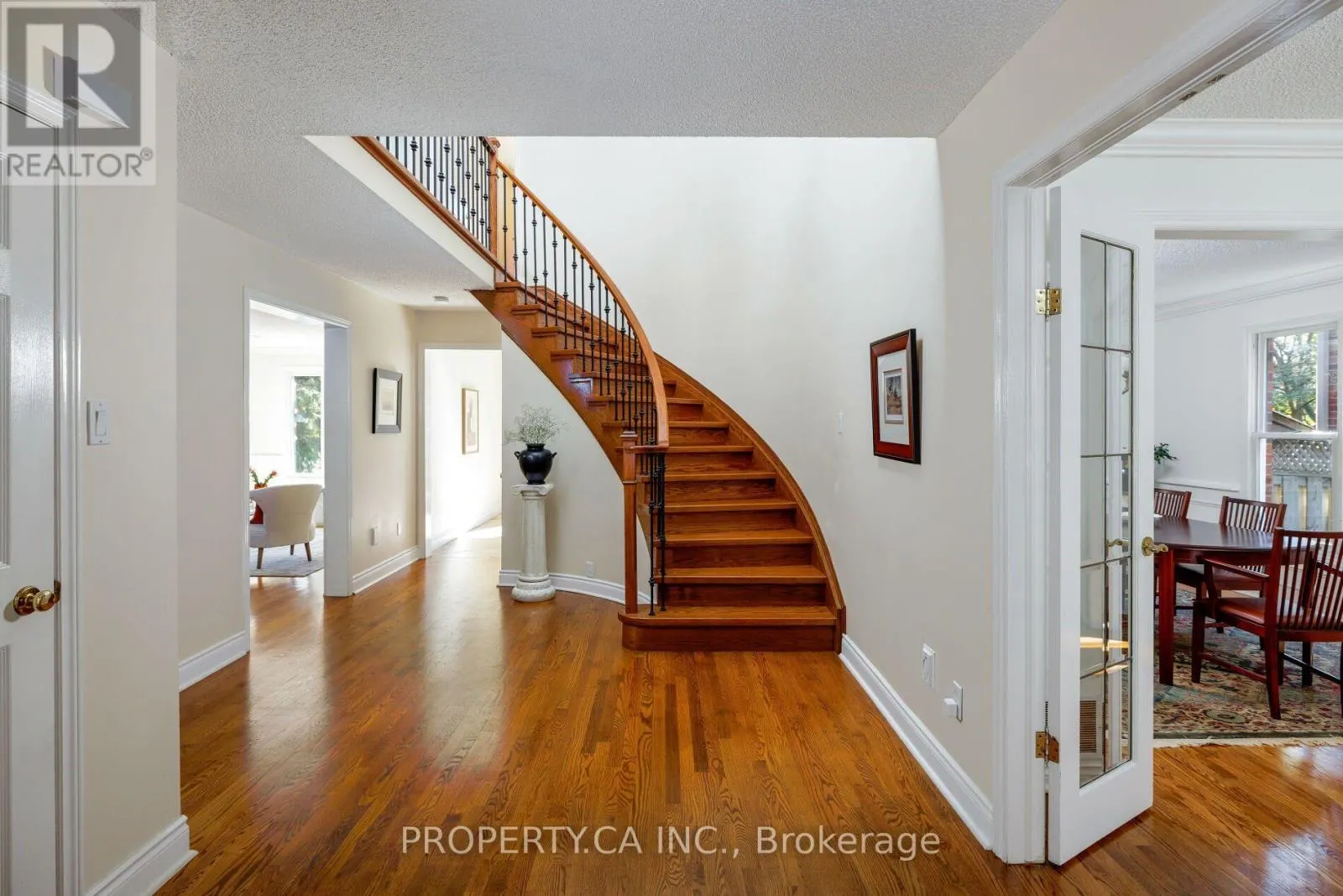 2124 LANGTRY DRIVE