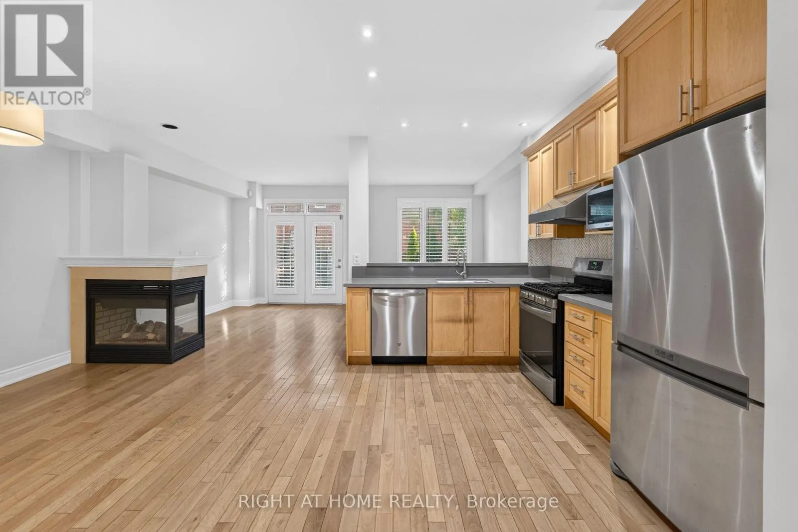 346 CREEK PATH AVENUE