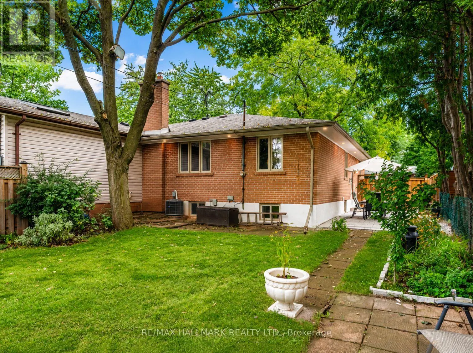 1218 GRANGE ROAD