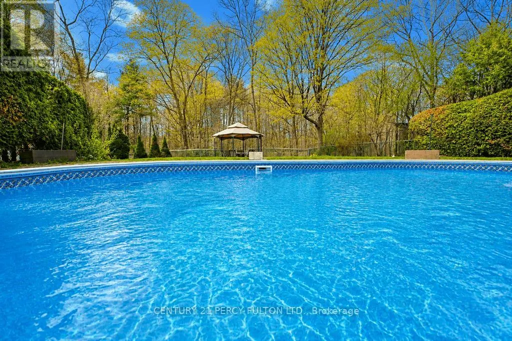 1386 FOREST GLADE ROAD
