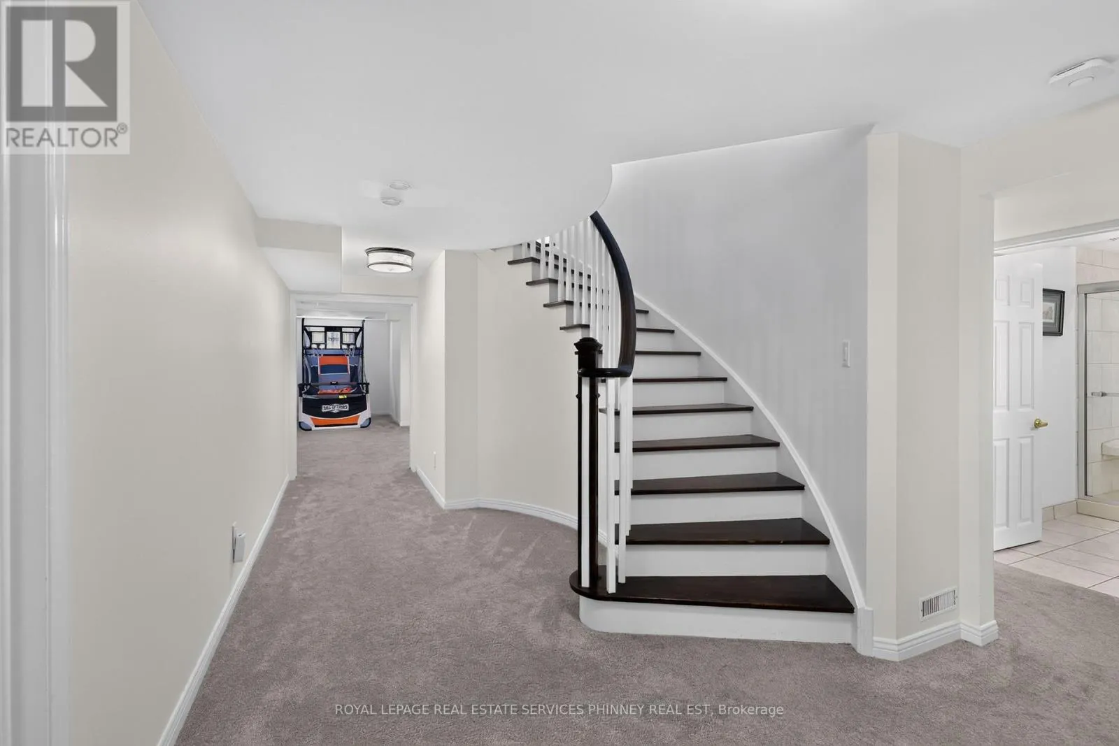 1012 OAK MEADOW ROAD