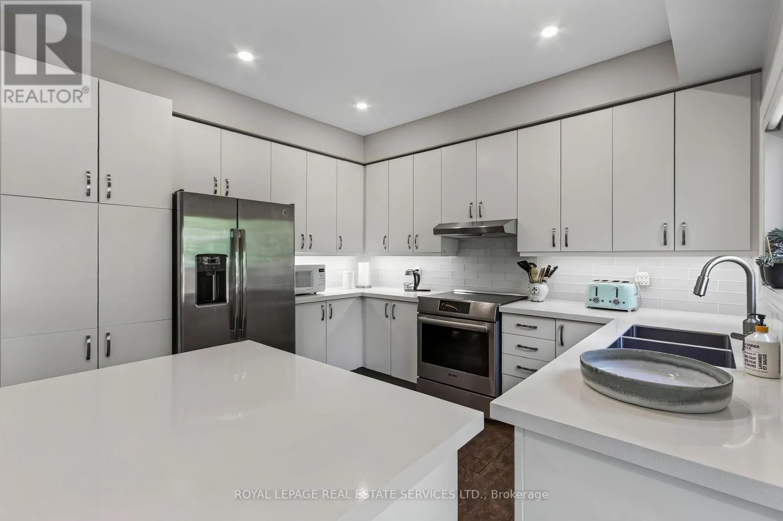 2329 GLENFIELD ROAD