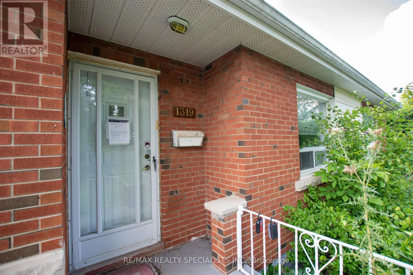 1319 REBECCA STREET