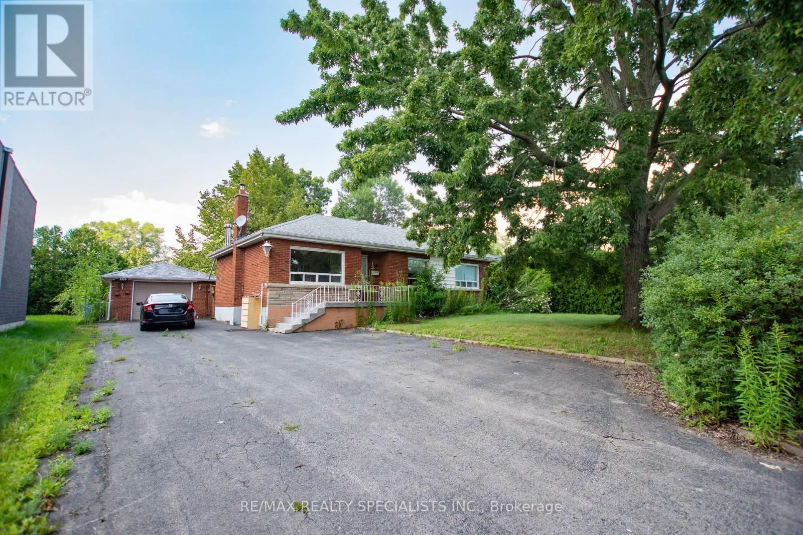 1319 REBECCA STREET