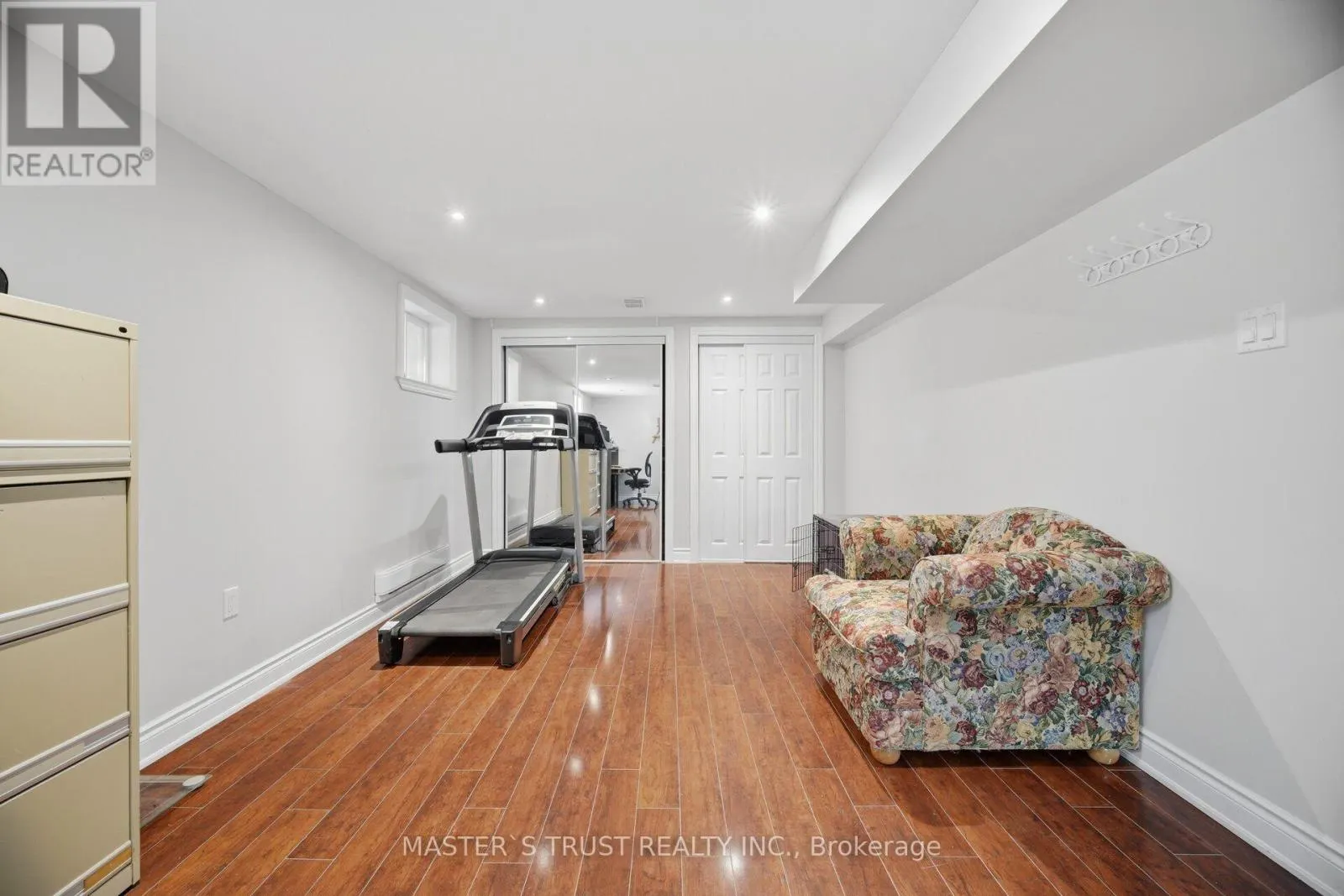 412 SANDMERE PLACE