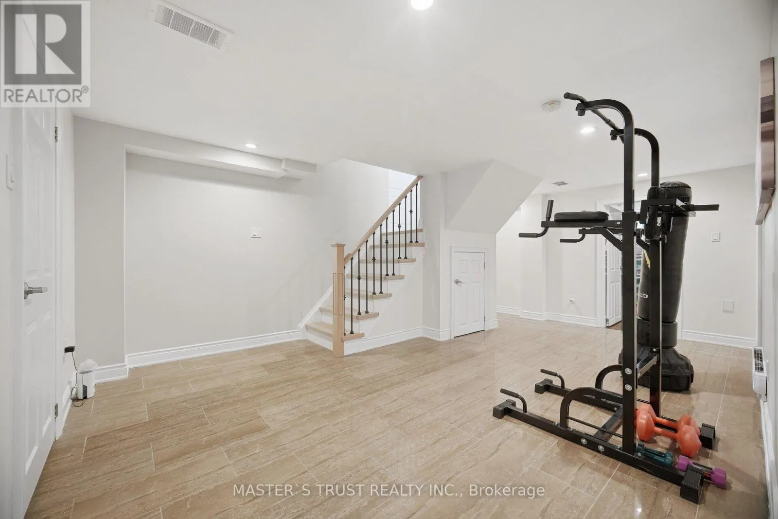 412 SANDMERE PLACE