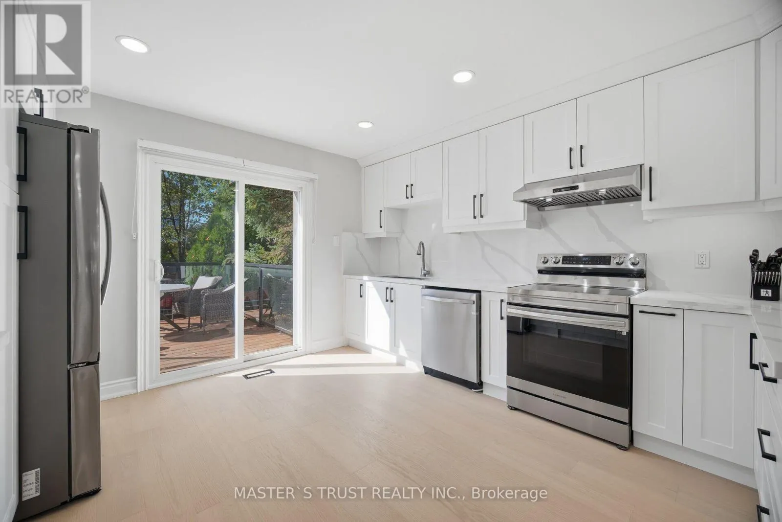 412 SANDMERE PLACE