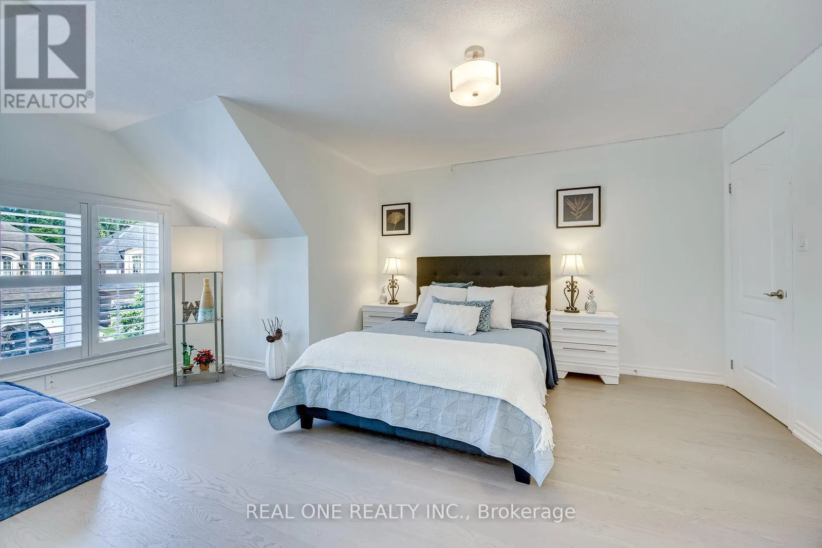 238 NAUTICAL BOULEVARD