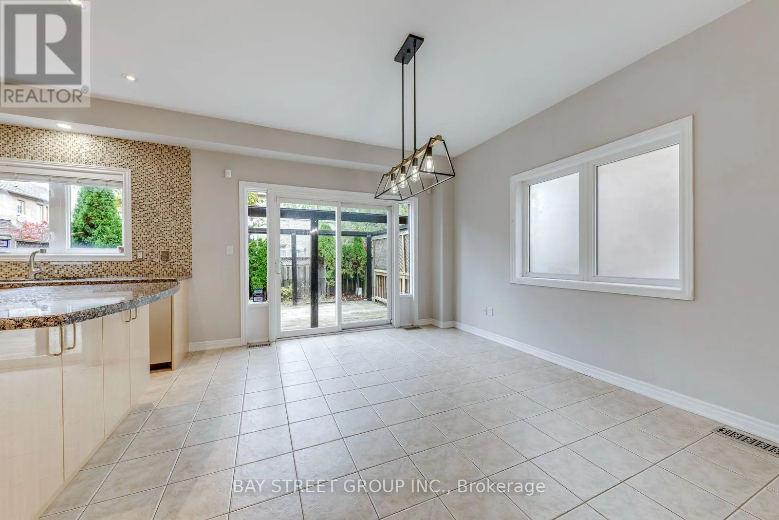 2455 FELHABER CRESCENT