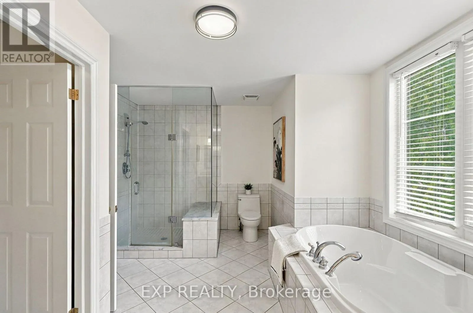 491 TIPPERTON CRESCENT