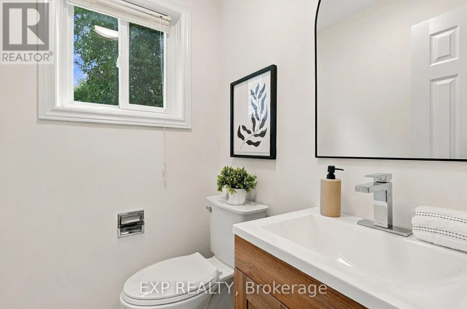 491 TIPPERTON CRESCENT