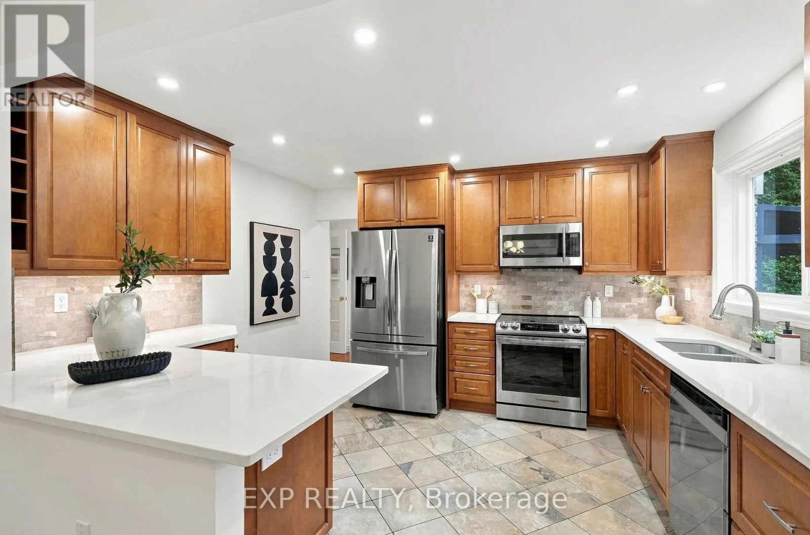 491 TIPPERTON CRESCENT