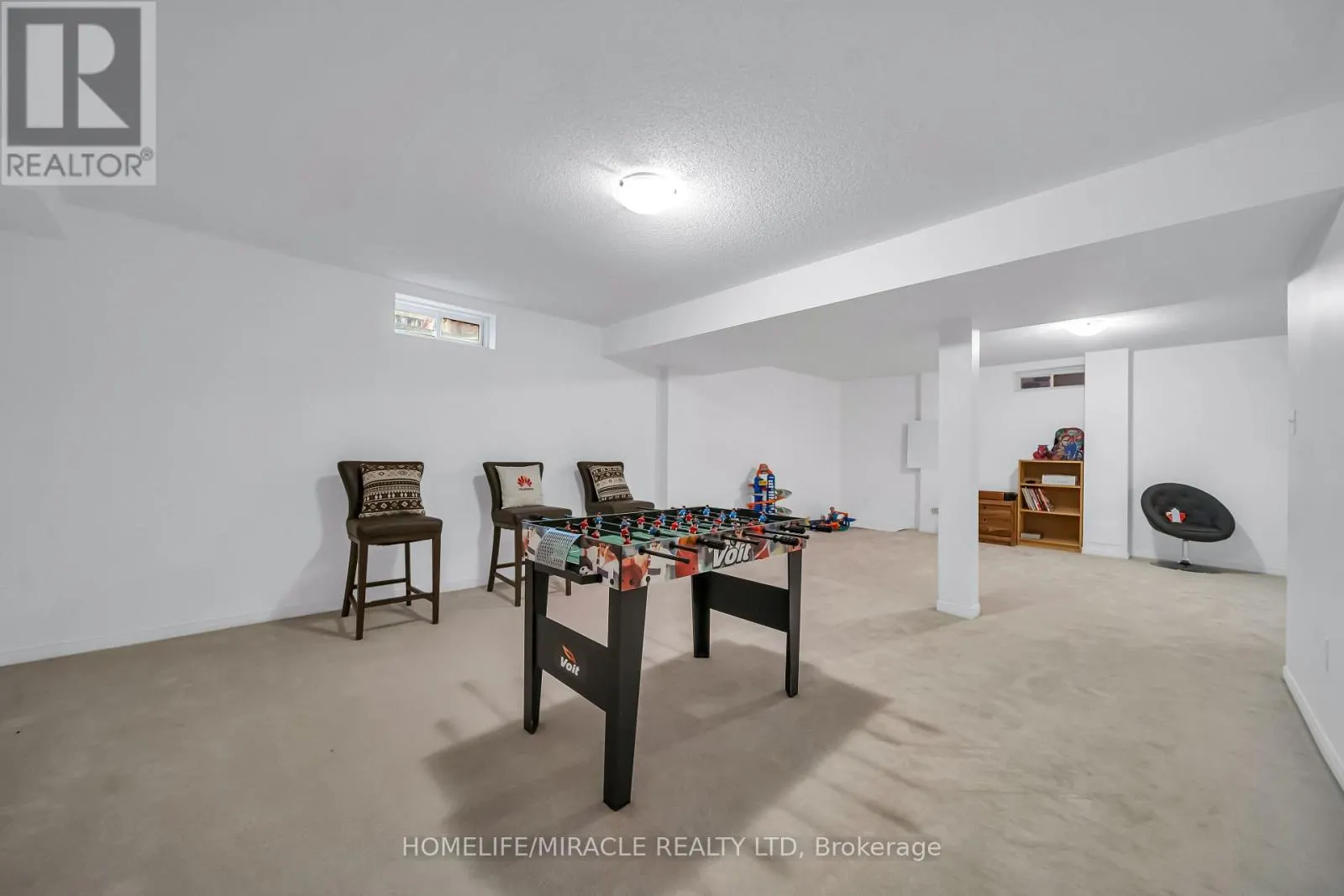 763 PITCHER PLACE