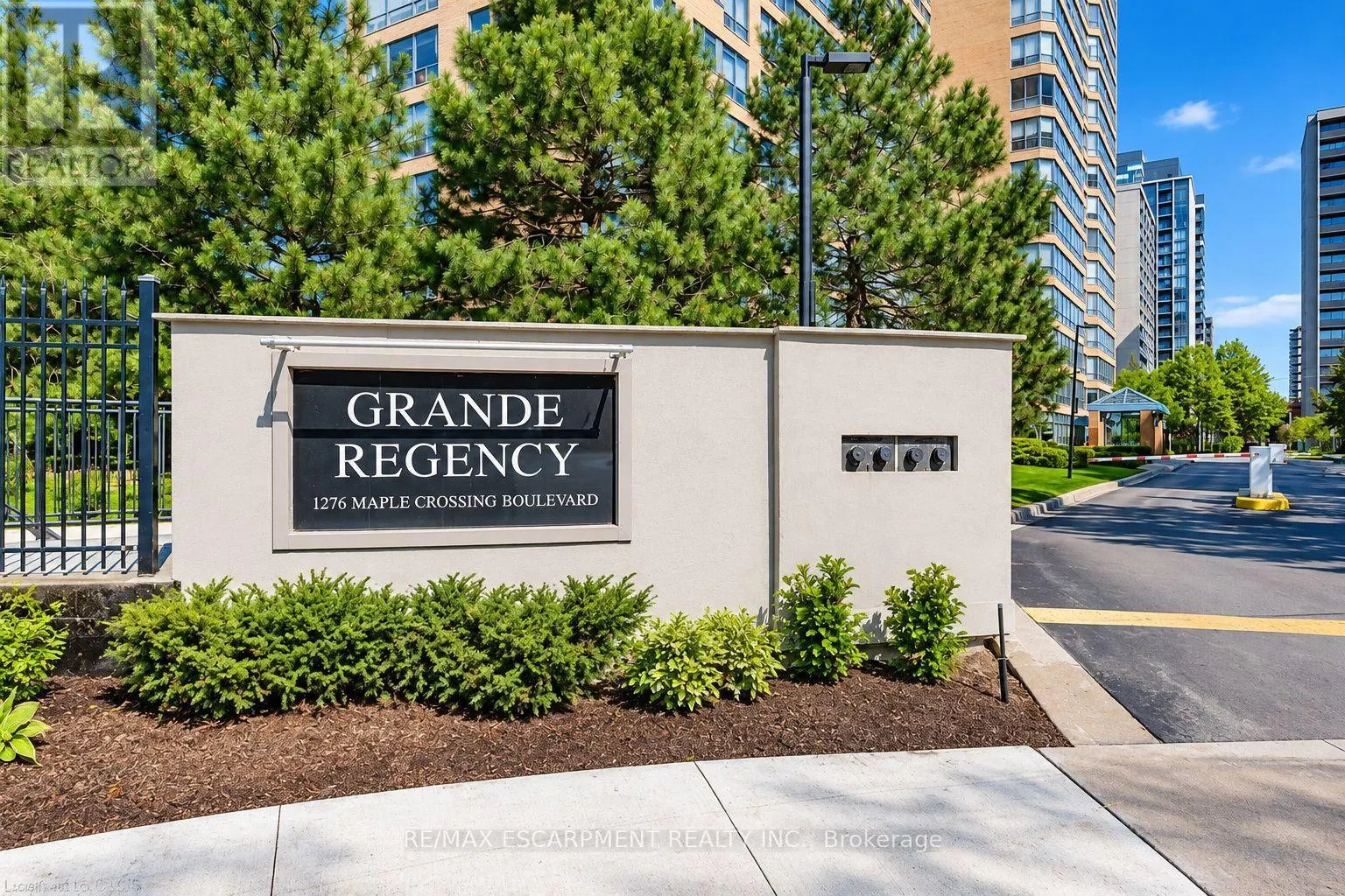503 - 1276 MAPLE CROSSING BOULEVARD