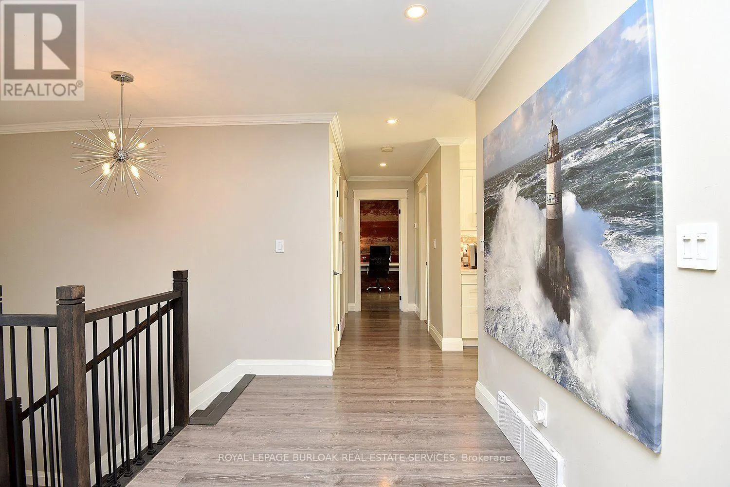 699 CASTLEGUARD CRESCENT