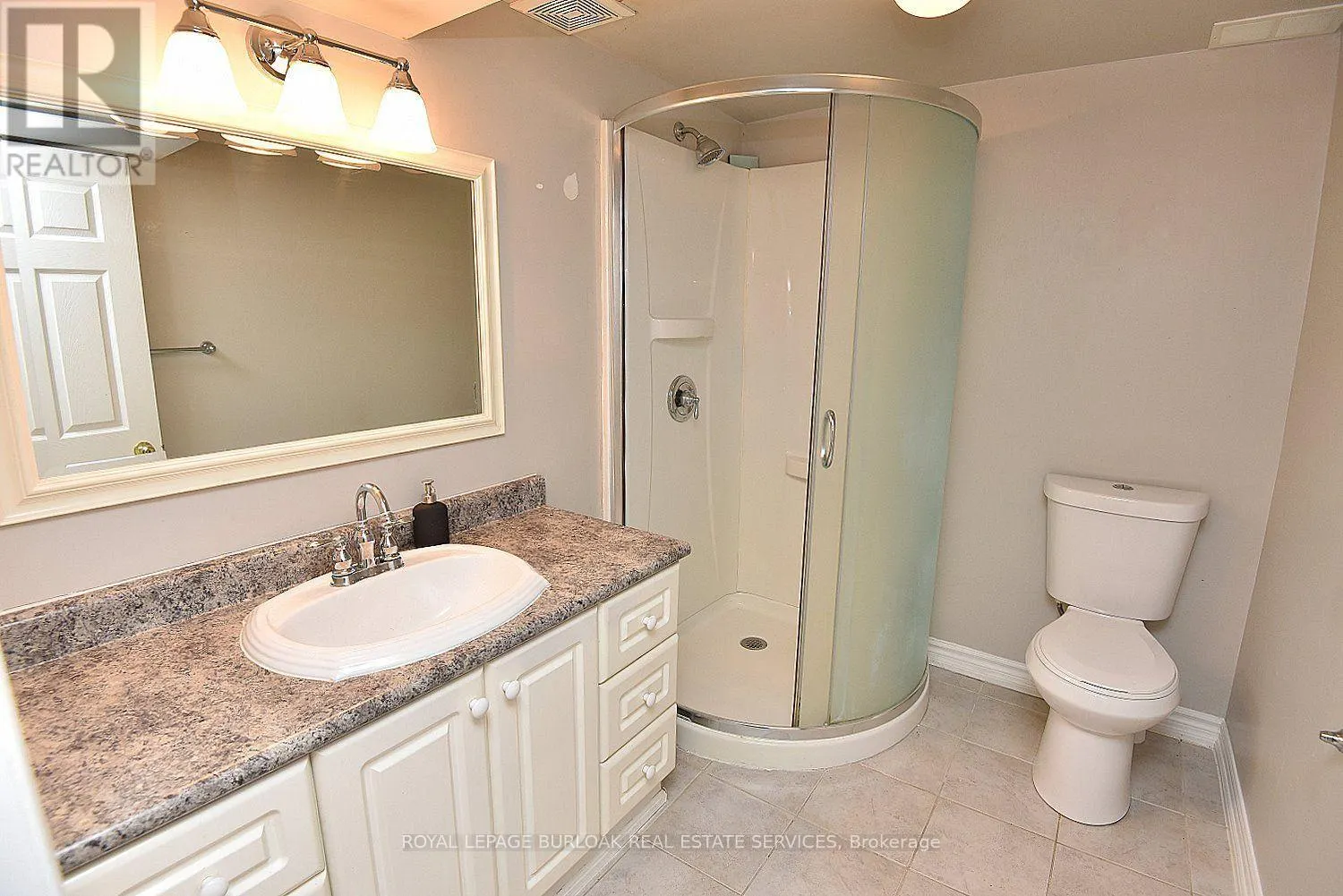 699 CASTLEGUARD CRESCENT