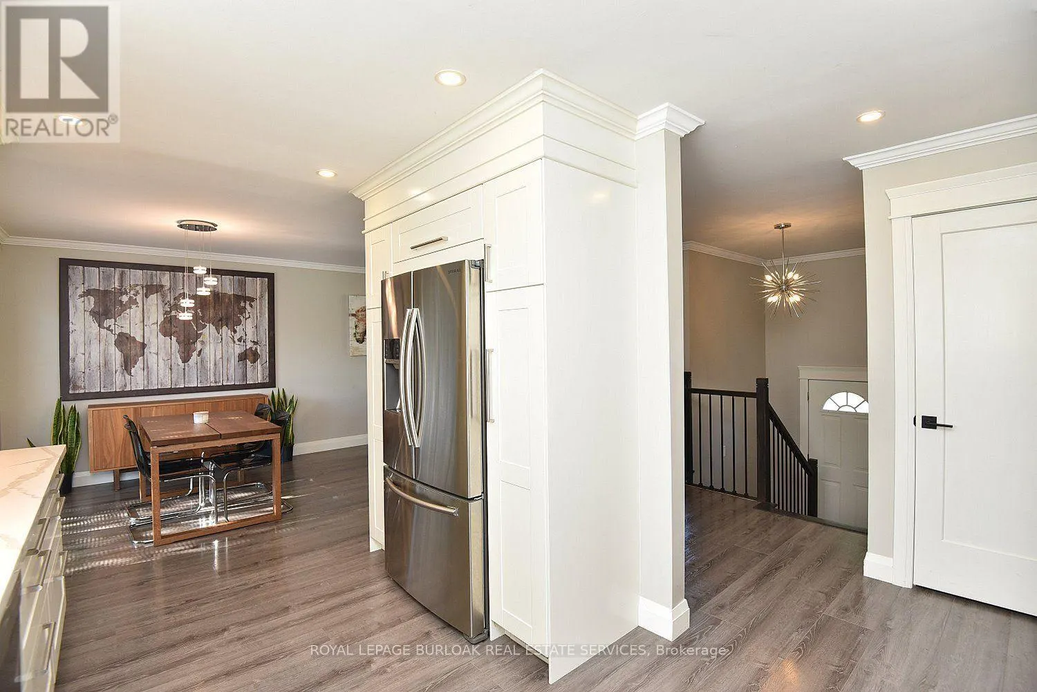 699 CASTLEGUARD CRESCENT