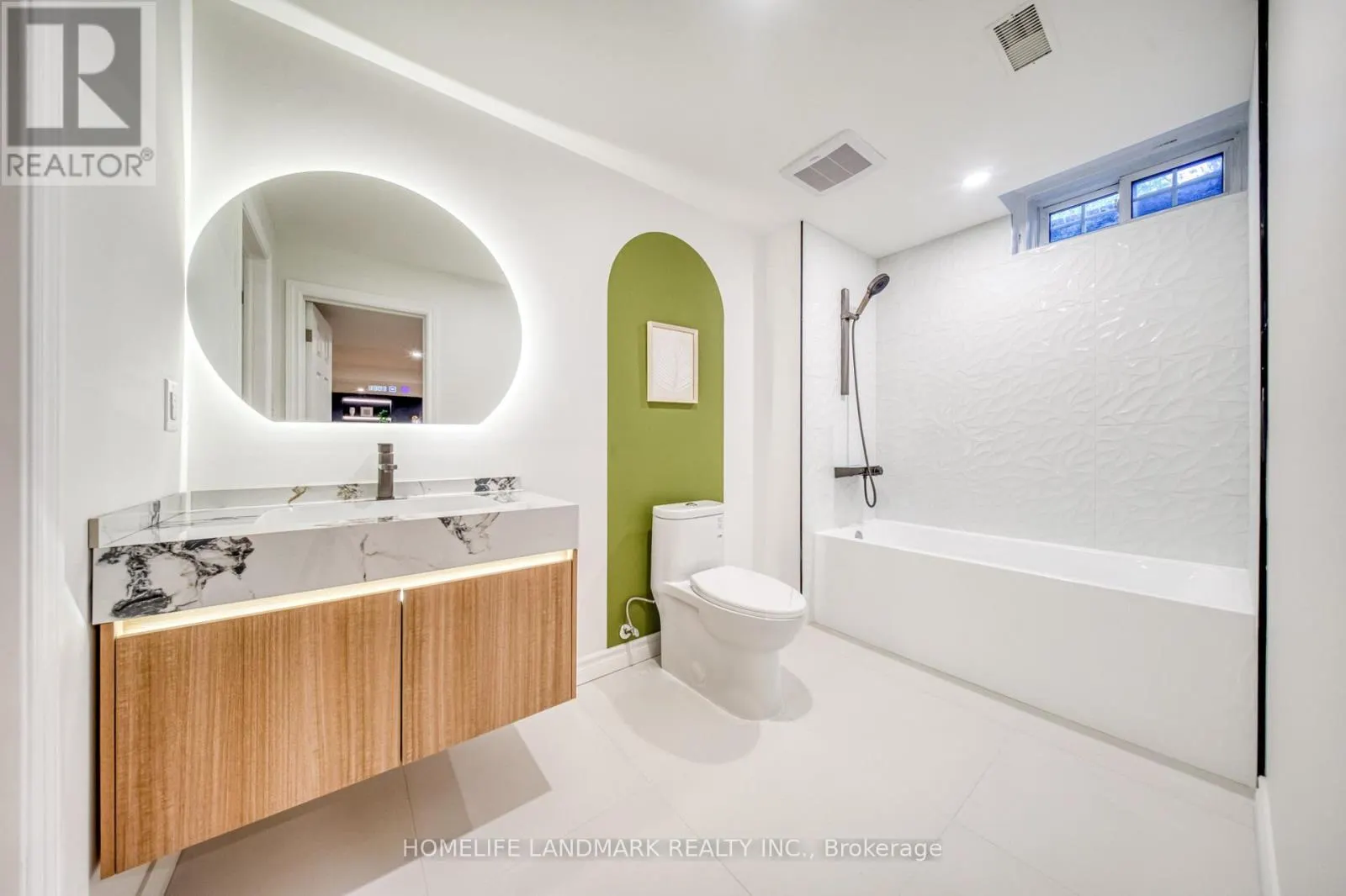 1323 GREENWOOD CRESCENT