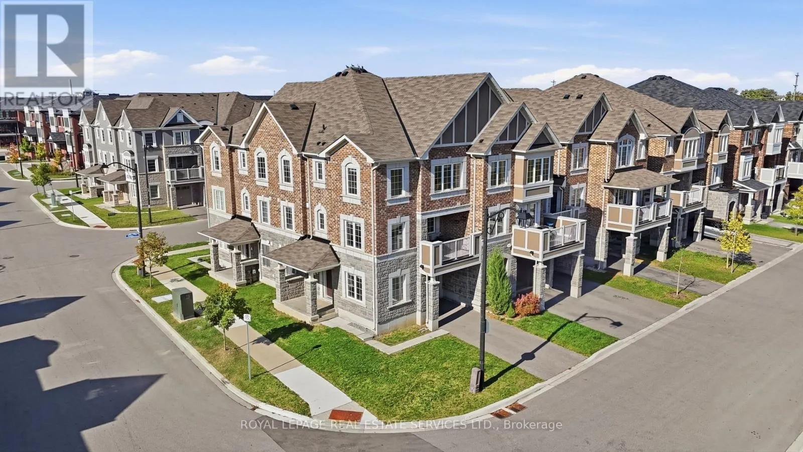 998 BALSAM COURT