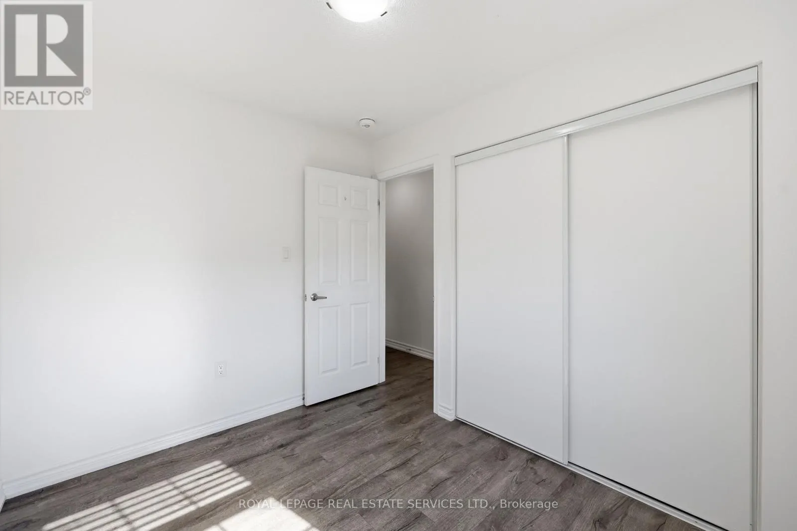 998 BALSAM COURT