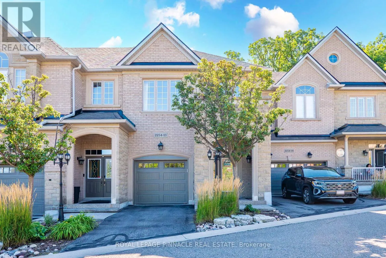 13 - 2254 ROCKINGHAM DRIVE