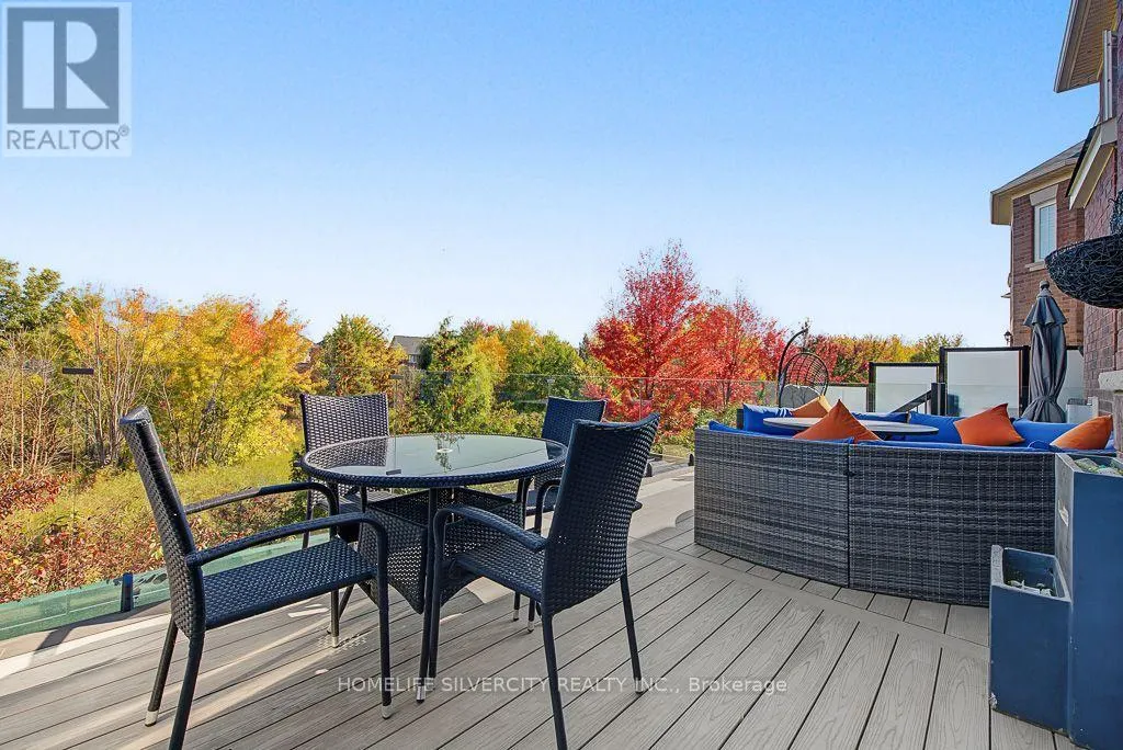 483 HINCHEY CRESCENT