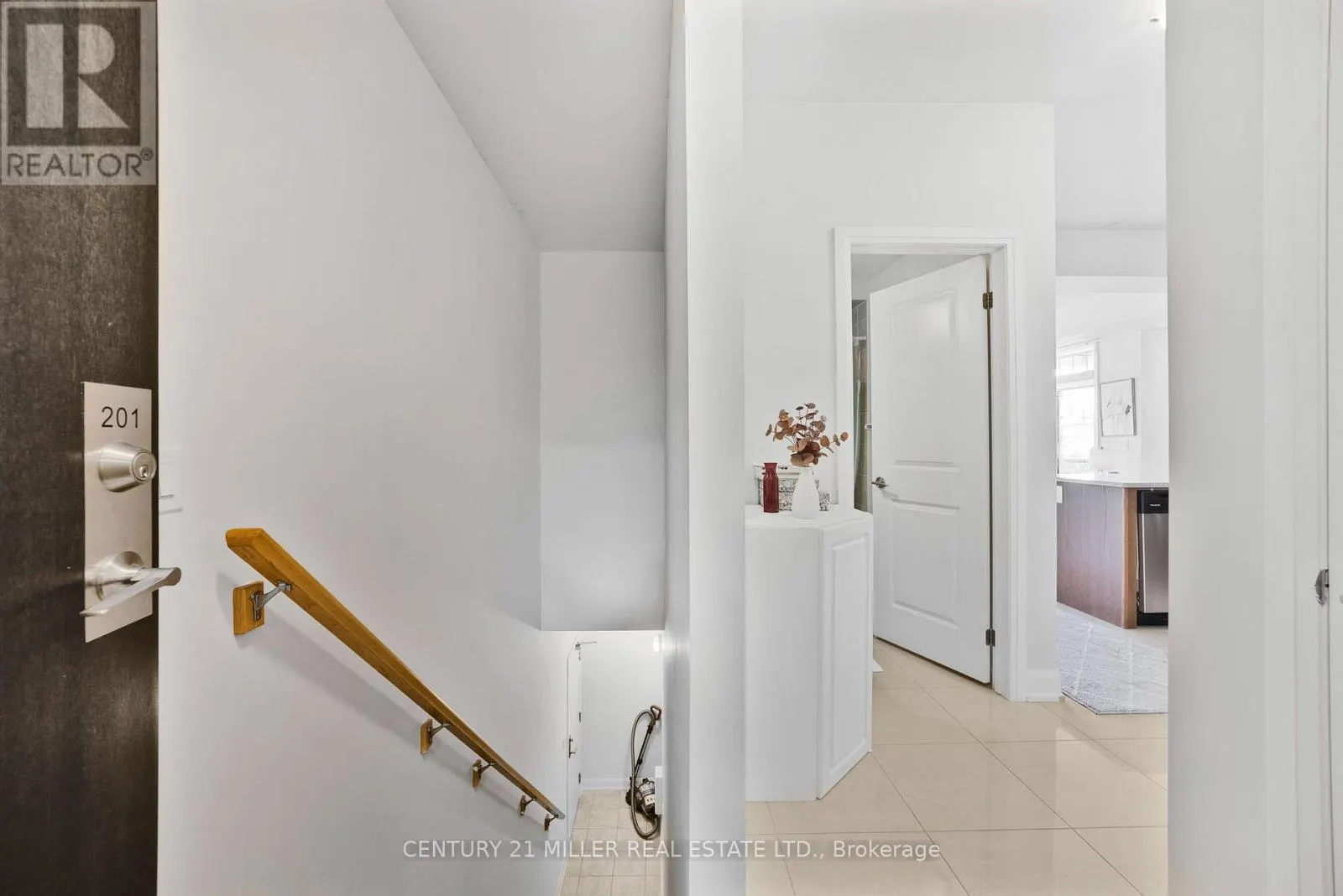 201 - 275 ROXTON ROAD