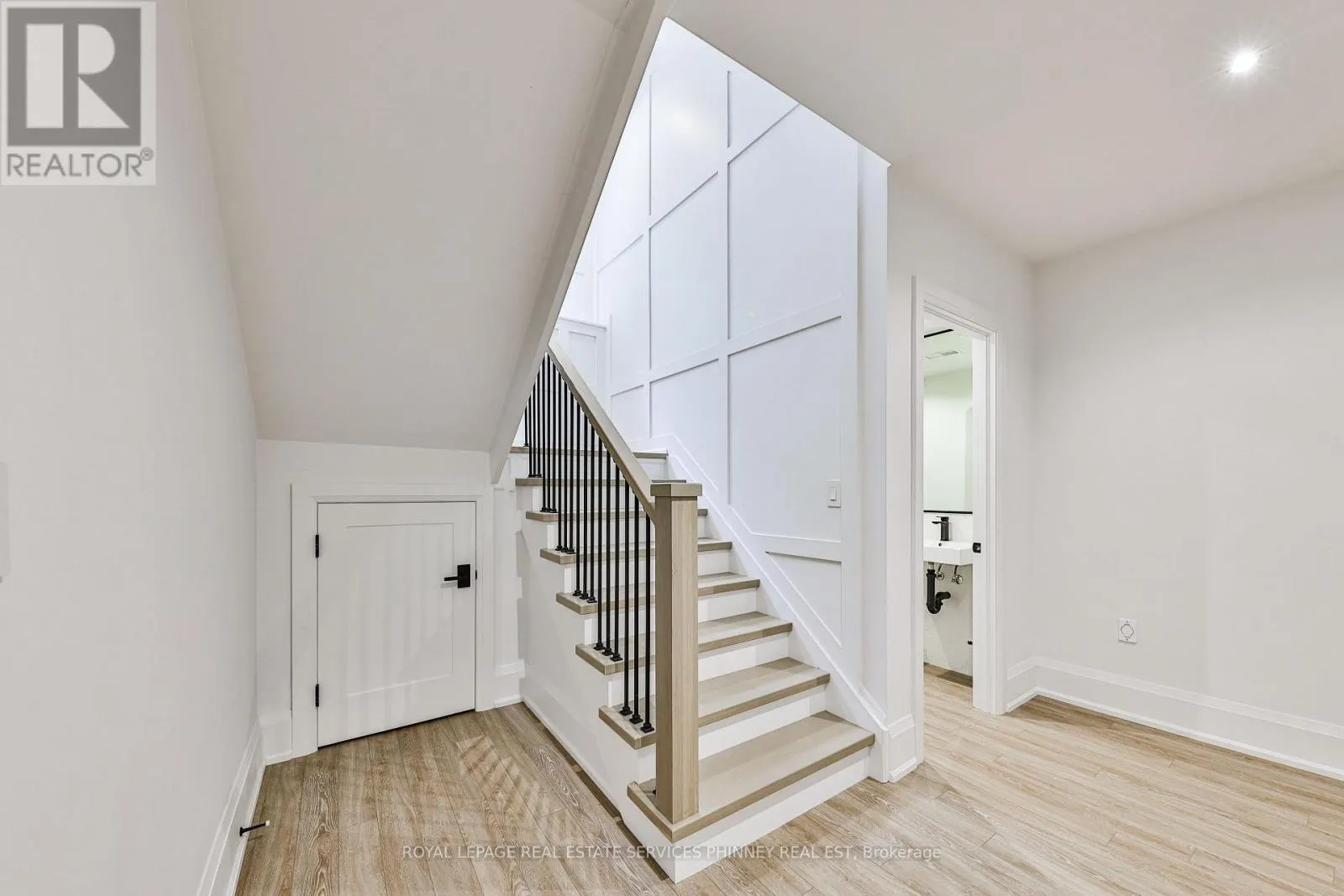 343 DOUGLAS AVENUE