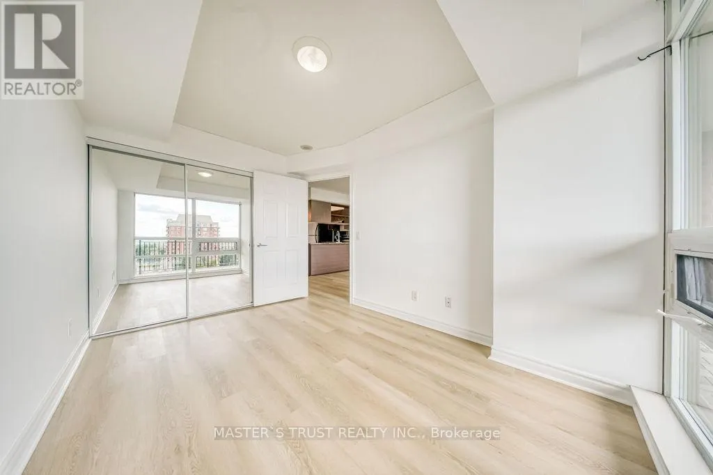 810 - 2365 CENTRAL PARK DRIVE