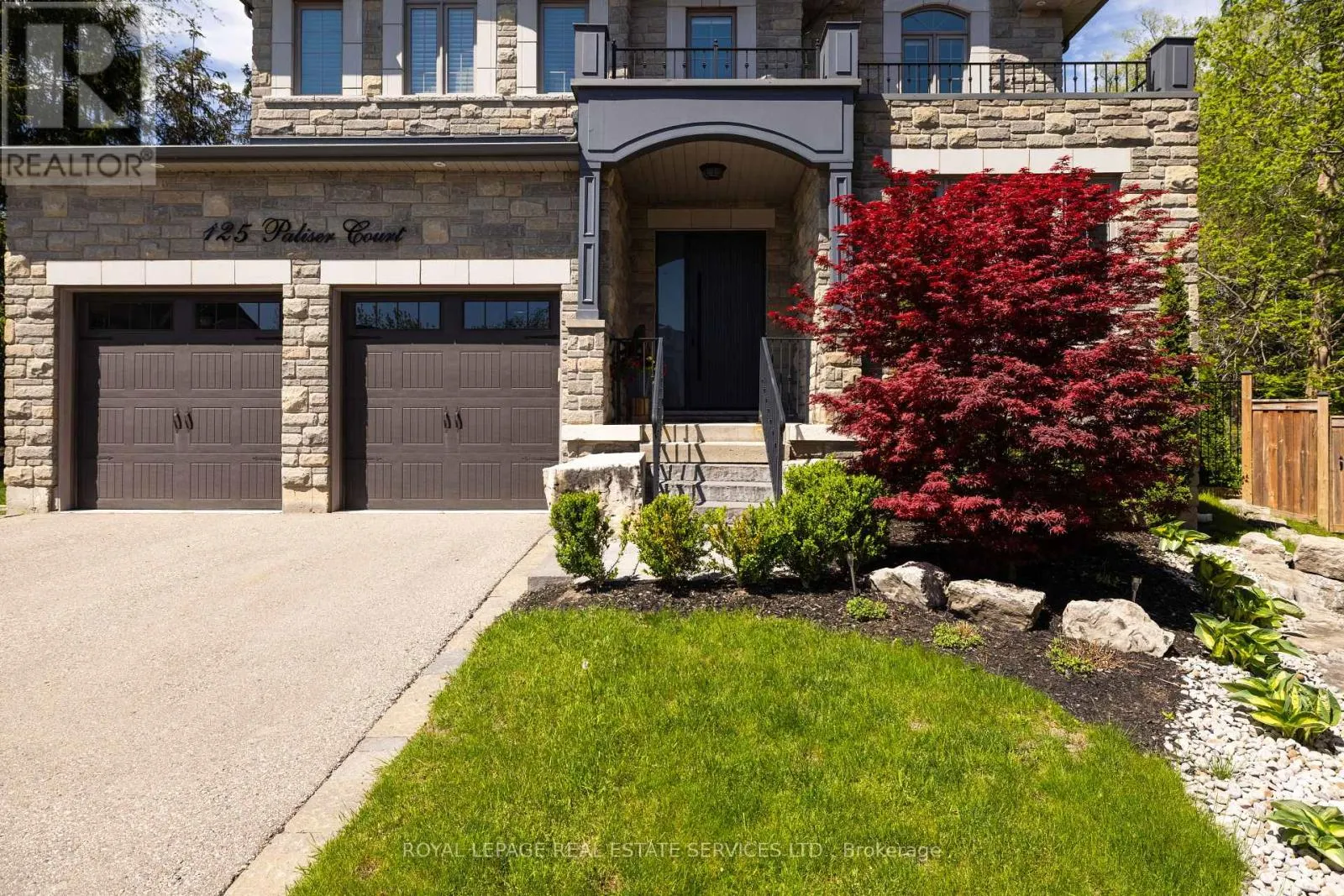 125 PALISER COURT