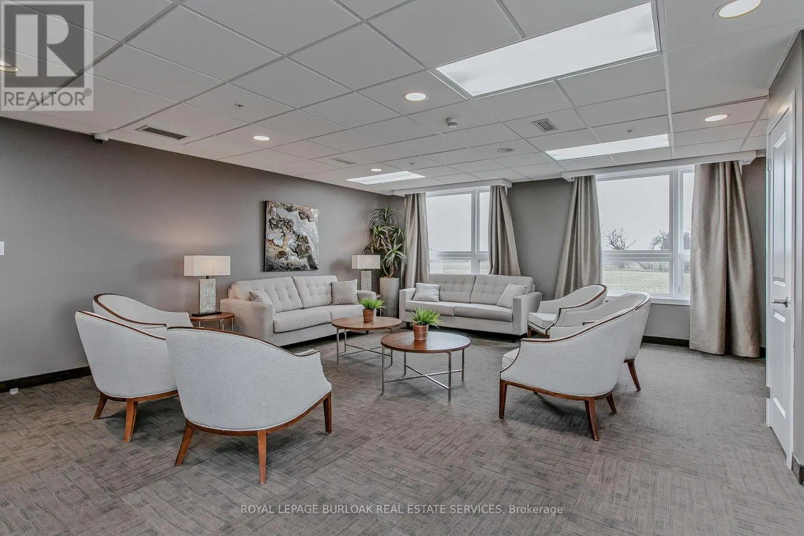 307 - 5010 CORPORATE DRIVE