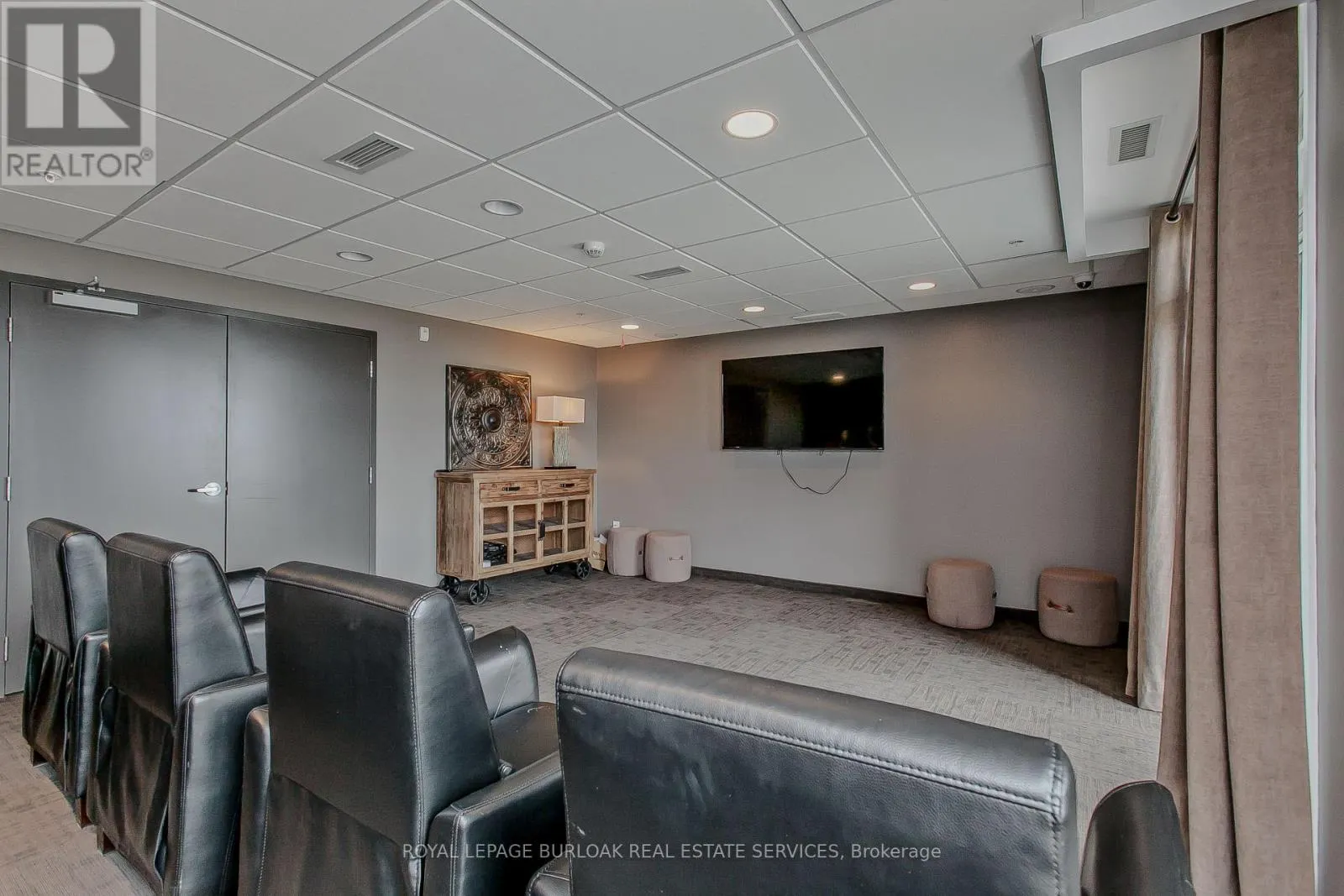 307 - 5010 CORPORATE DRIVE