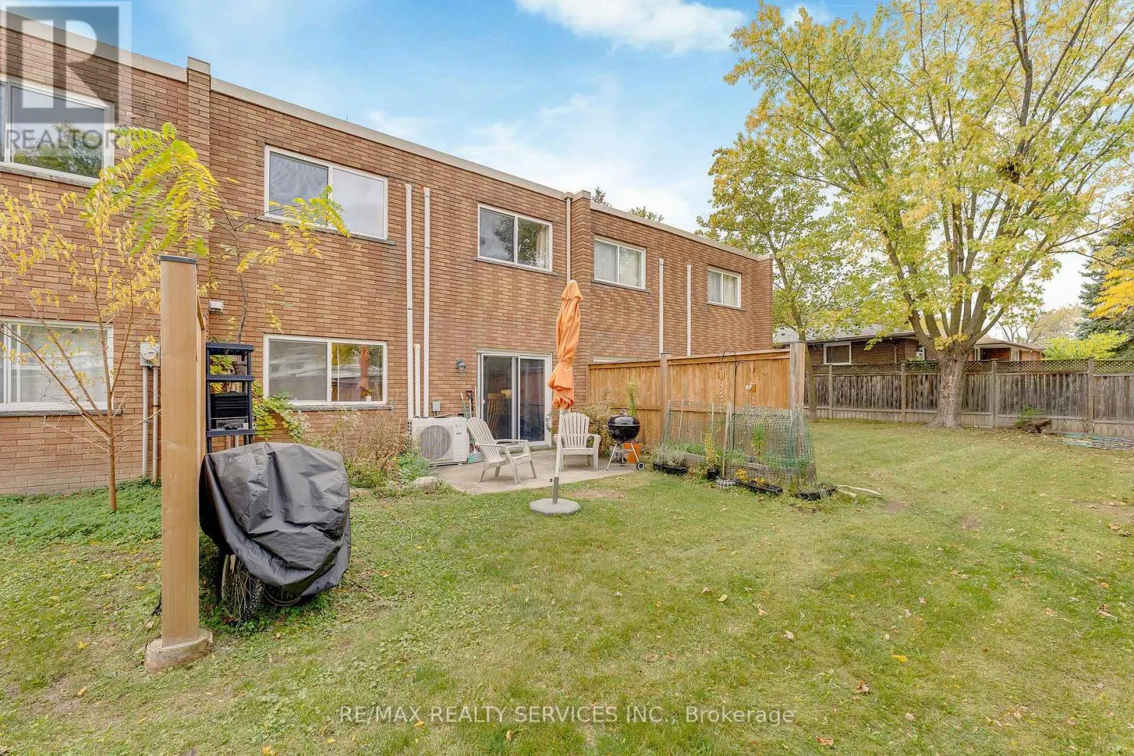 7 - 1140 TAVISTOCK DRIVE