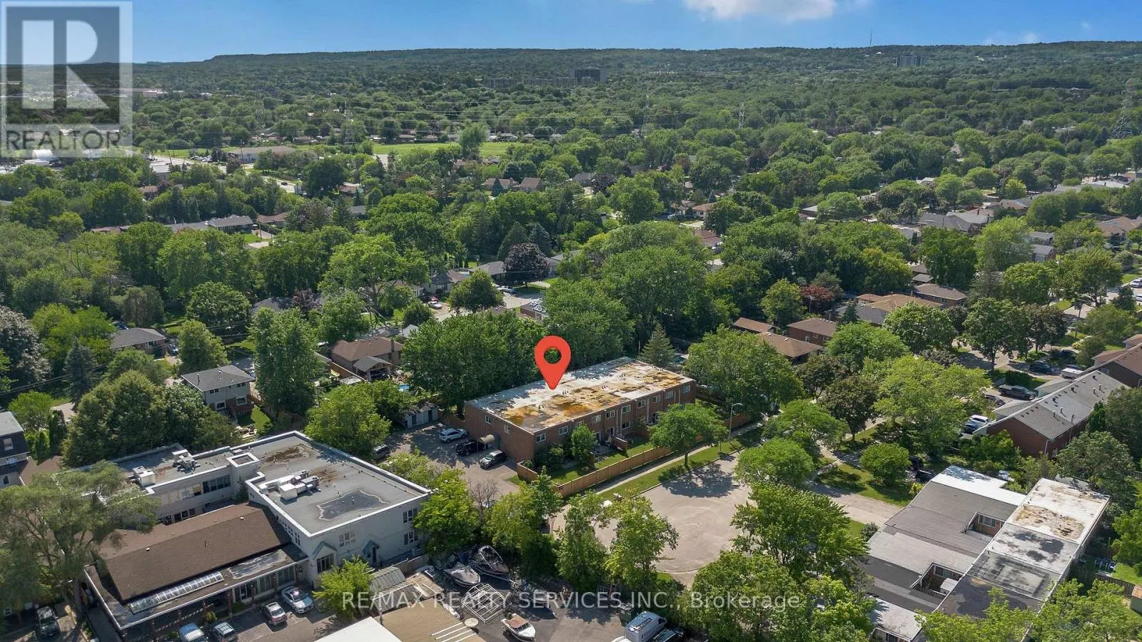7 - 1140 TAVISTOCK DRIVE