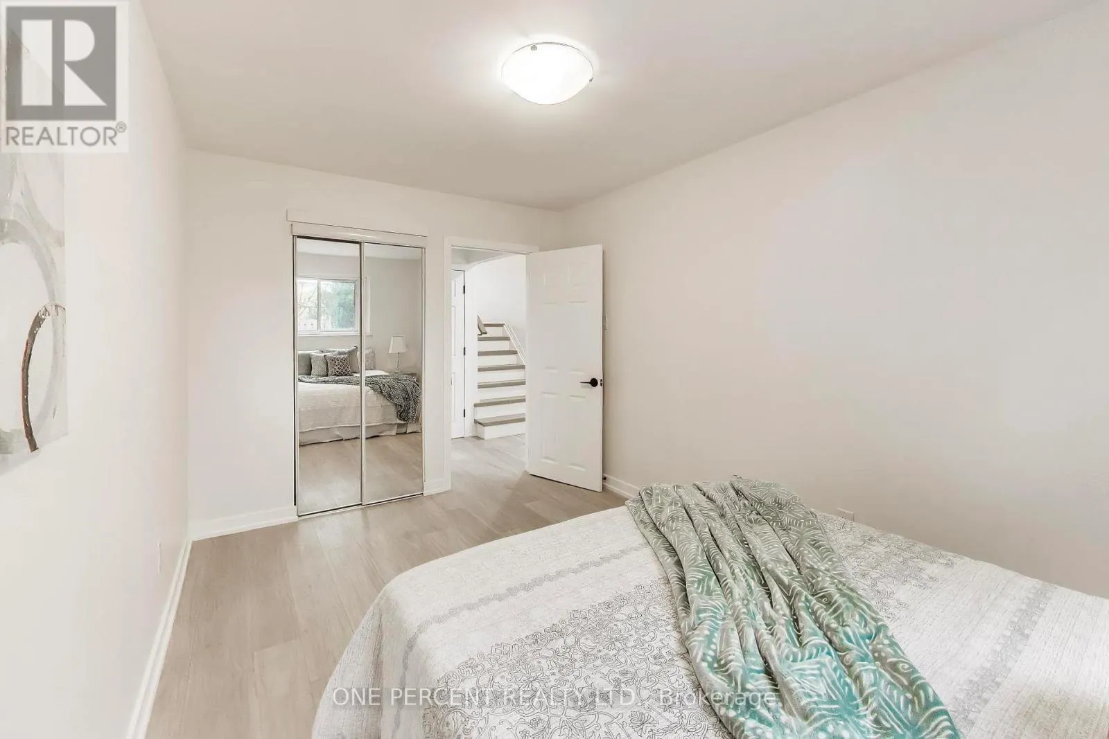 1270 PALLATINE DRIVE