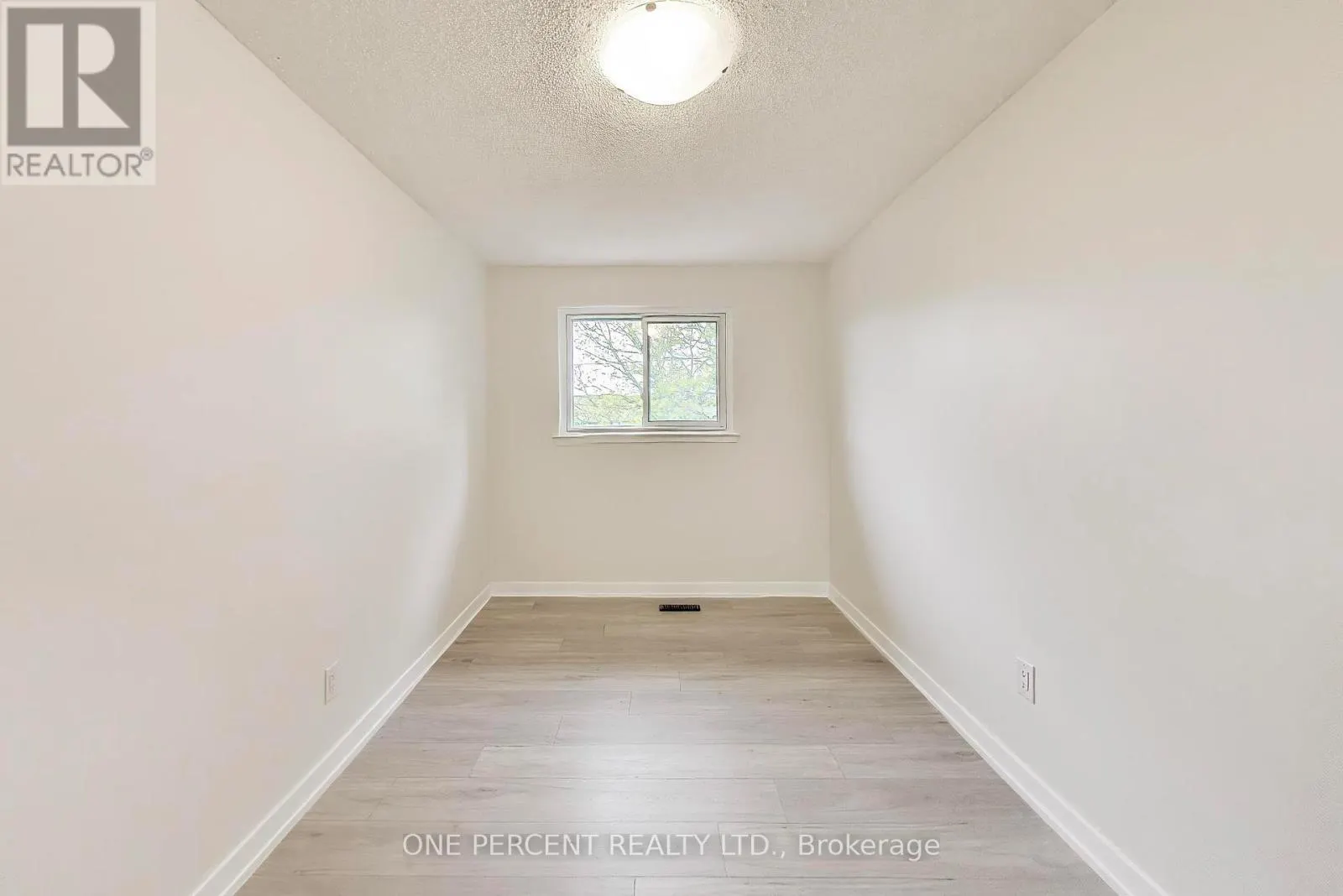 1270 PALLATINE DRIVE