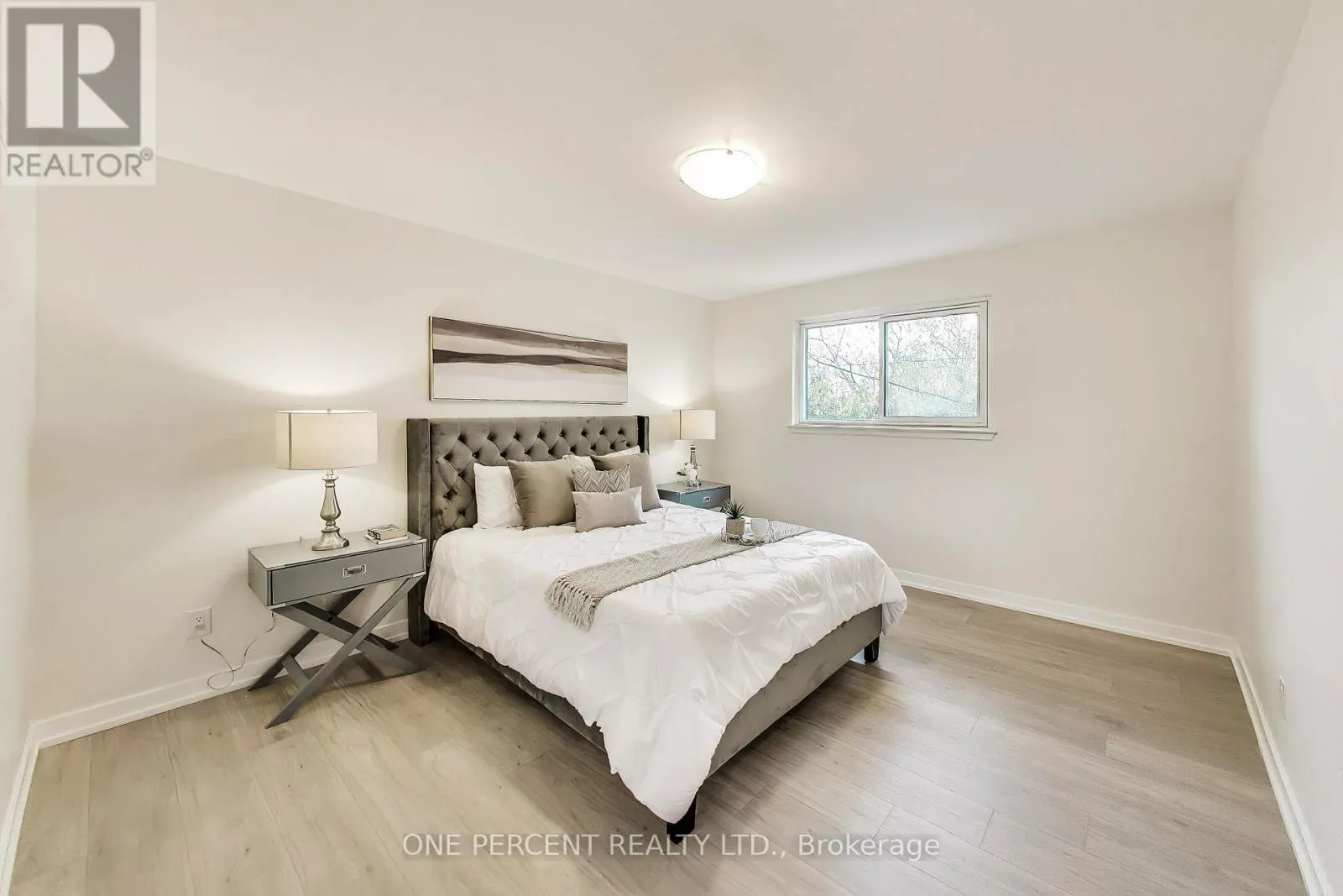 1270 PALLATINE DRIVE