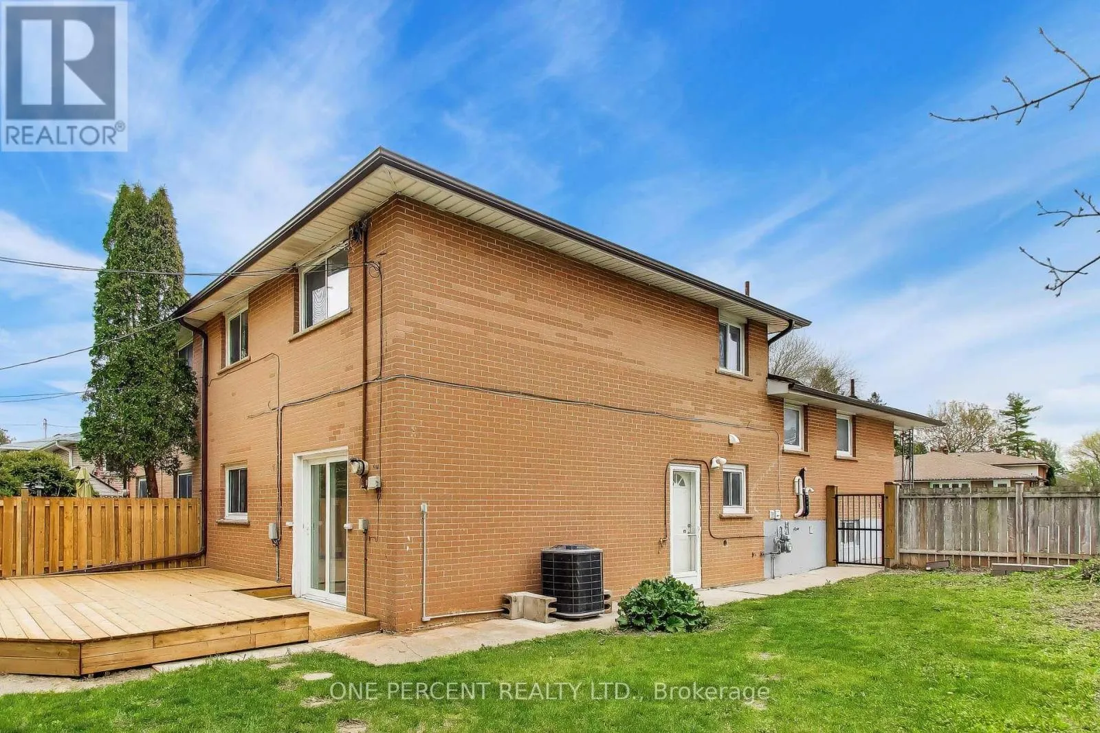 1270 PALLATINE DRIVE