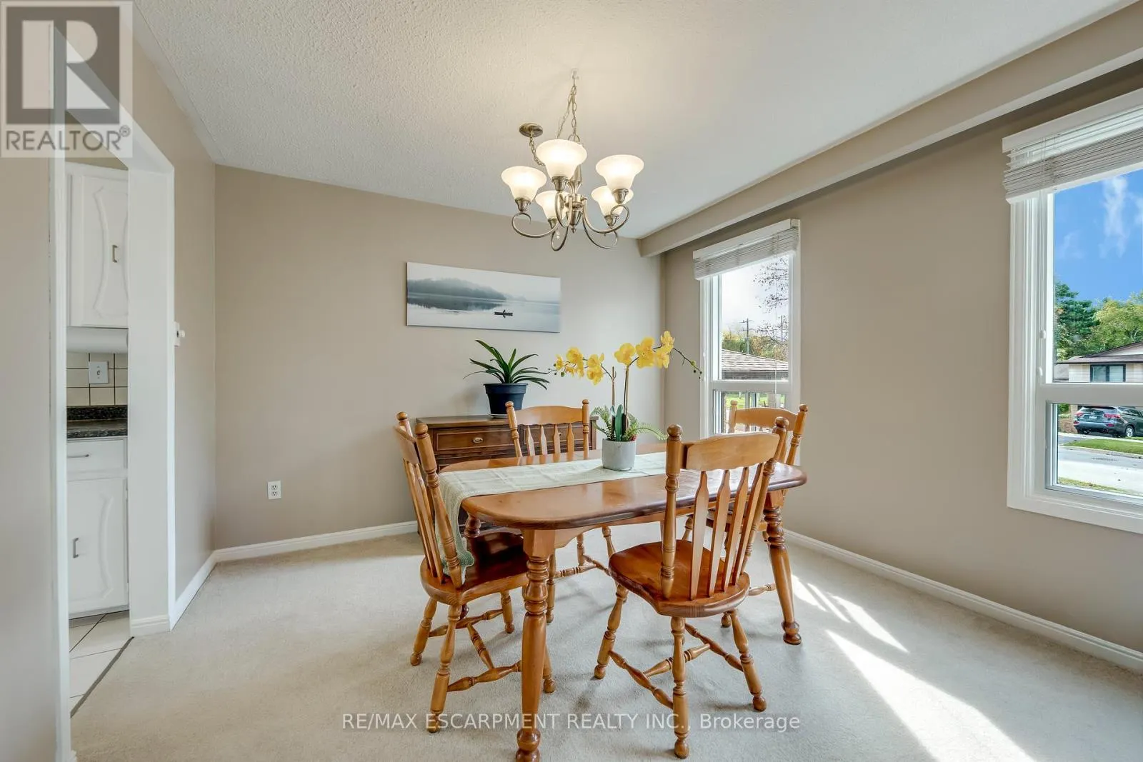 625 BELVENIA ROAD