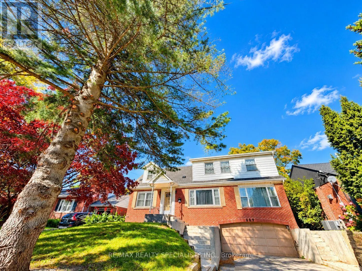 309 TOWNSEND AVENUE
